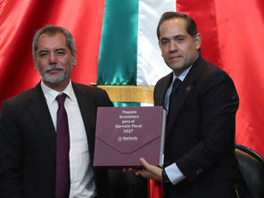 Paquete Económico 2027 beneficia a Marina, Defensa y trenes; recorta a Sener, Pemex y CFE