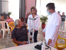 Brinda UTH salud y asesoría legal gratuita a Santa Ana Xalmimilulco