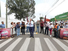 Pepe Chedraui entrega obras de rehabilitación vial en la colonia Vicente Guerrero