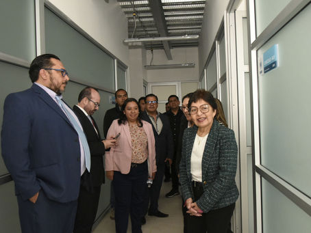Rectora Cedillo recorre nuevas instalaciones de la preparatoria Emiliano Zapata