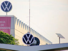 Informa Volkswagen: se eliminará de forma indefinida un turno de producción en Puebla; afectaría a 786 trabajadores