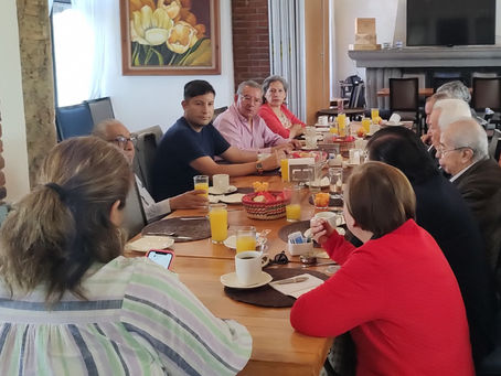 Crecen aspirantes por alcaldía de Puebla: Eduardo Covian va por MC