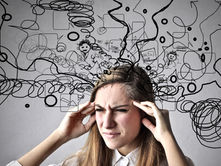 ¿Tienes pensamientos negativos? Aprende a evitarlos