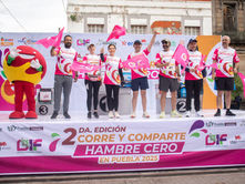 MariElise Budib preside carrera “Corre y Comparte: Hambre Cero Puebla 2025”