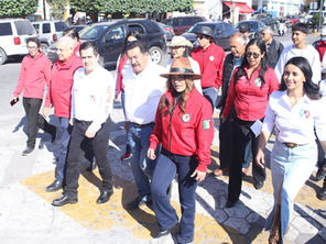 El PRI sale a municipios y se lanza vs el gobierno federal