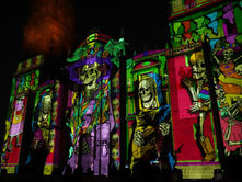 Inaugura Pepe Chedraui videomapping conmemorativo al Día de Muertos con luz y tradición