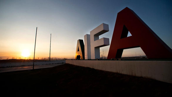 Levantan sanciones a AICM y AIFA