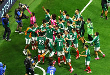 ¡A octavos! México avanza tras vencer 2-0 a Ecuador