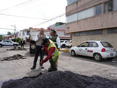 Supervisa Pepe Chedraui trabajos del programa “BacheAndo” Puebla en Villa Posadas