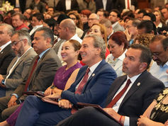 Asiste Pepe Chedraui a Toma de Protesta de la Presidencia de AALMAC