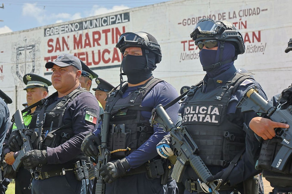 Incumplen estados con prestaciones a policías
