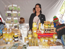 Promueve Ayuntamiento autonomía económica por medio del Bazar Mujeres Imparables