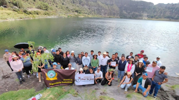 UTP promueve conciencia ambiental con jornada nacional de Tequios por la Paz