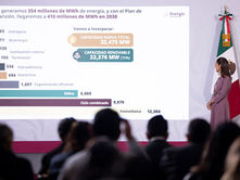 Presenta Sheinbaum plan de crecimiento de energías renovables; el 70% vendría de fuentes renovables