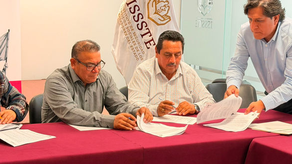 Firman convenio ISSSTE Puebla y Ayuntamiento de Tepango para fortalecer acciones de salud