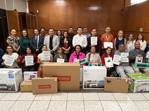 Entrega UTP material de apoyo a docentes