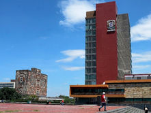 Celebra la UNAM 95 años de autonomía