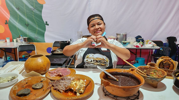 Celebran en la Feria cocineras tradicionales a la cocina poblana
