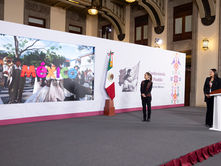 Presume Sheinbaum visita de 98.2 millones de visitantes internacionales a México en 2025 debido a la transformación del país