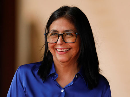 Tras llamada con Delcy Rodríguez, Trump afirma que relación con Venezuela va muy bien