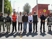 Pepe Chedraui entrega obras de rehabilitación vial en unidad habitacional Fovissste San Roque