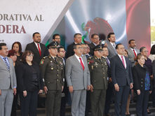 Preside Sergio Salomón Ceremonia Conmemorativa al Día de la Bandera