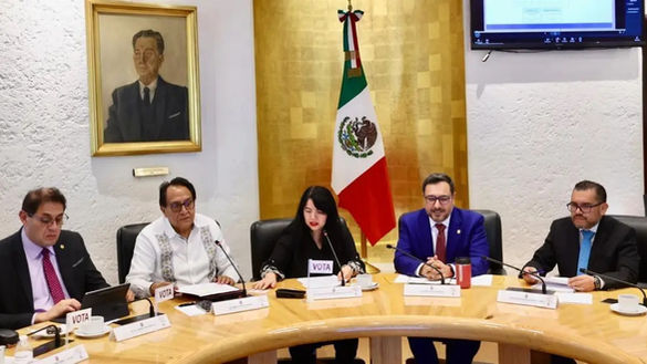 Arturo Reyes presenta informe de gestión en el IPN