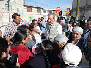Entrega Pepe Chedraui vialidades en la colonia El Salvador