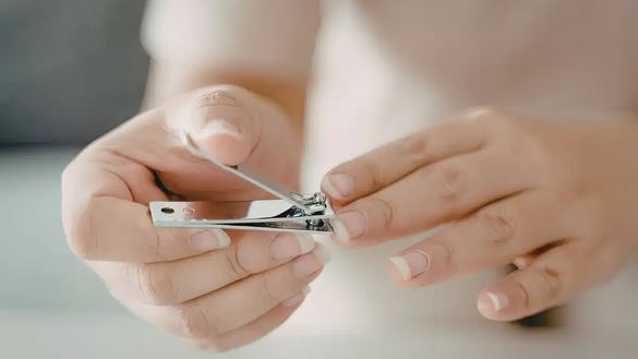 ¿Para qué sirve el agujero del cortauñas? El secreto de su diseño