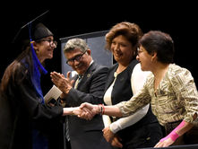 Preside rectora Cedillo graduación de egresados de Biotecnología