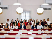 Se reúnen nueva dirigencia de Morena en Puebla y el gobernador electo Alejandro Armenta