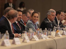 Se reúne Claudia Sheinbaum con miembros del CCE del país