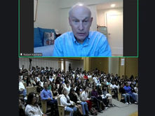 Dicta conferencia magistral el politólogo Robert Keohane a estudiantes de la BUAP