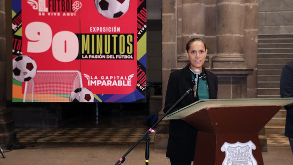 Presenta Ayuntamiento de Puebla exposición "90 minutos: la pasión del fútbol"