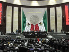 Avanza rediseño electoral en el Congreso; se pone freno a narcocandidatos y a mano extranjera