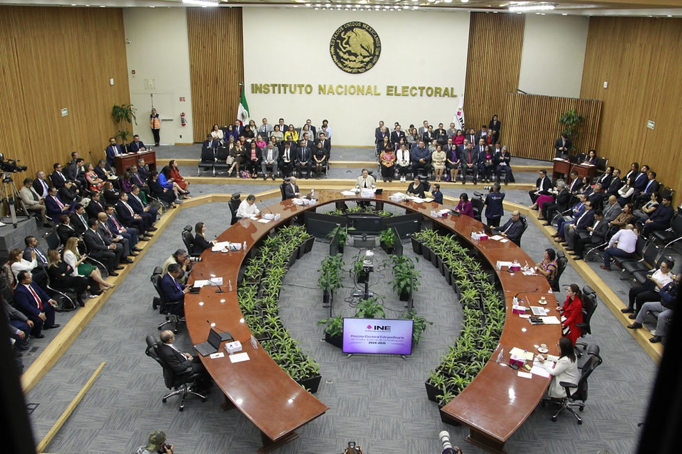 Eliminan consejeros del INE propuestas para investigar denuncias contra Morena y MC