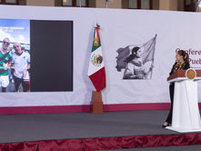 Por Día del Padre, Claudia Sheinbaum obsequiará 6 viajes dobles al sureste para los papás de México
