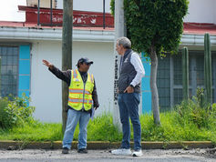 Intensifica Gobierno de Pepe Chedraui trabajos de bacheo en el Barrio El Refugio