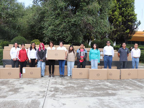 UTH entrega equipos de cómputo para su estudiantado