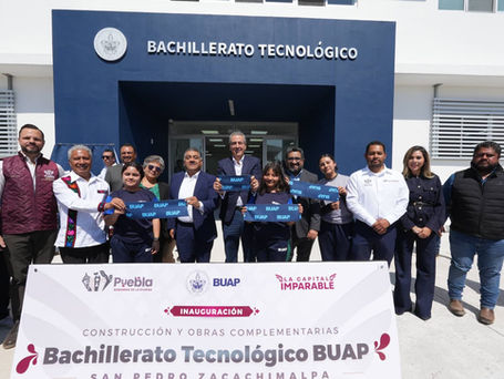 Pepe Chedraui preside inauguración del Bachillerato Tecnológico BUAP