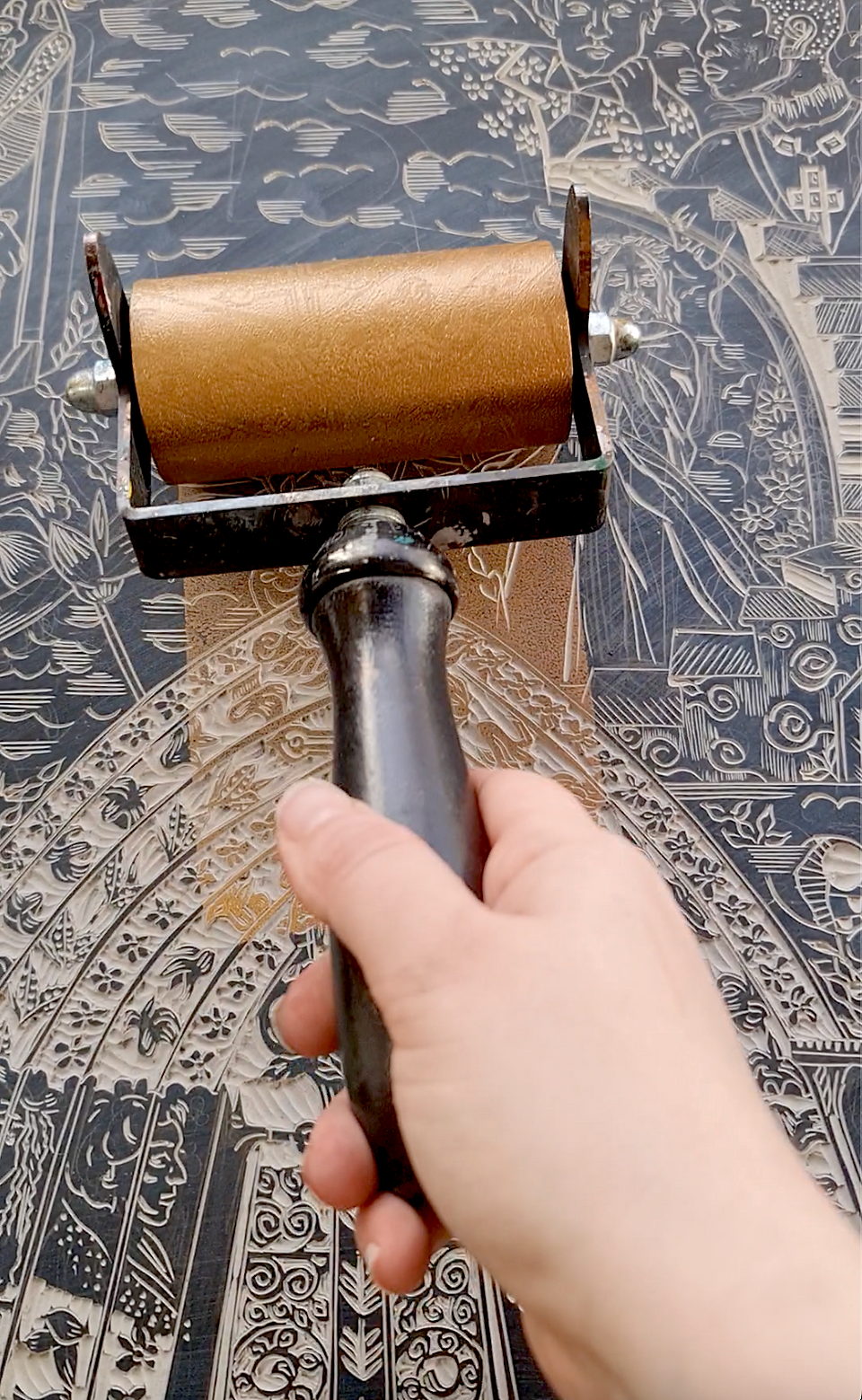 Linocut printmaking brayer from ironbridge printmakers