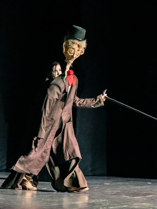 Actor în spectacol teatral la Teatrul Tudor Vianu