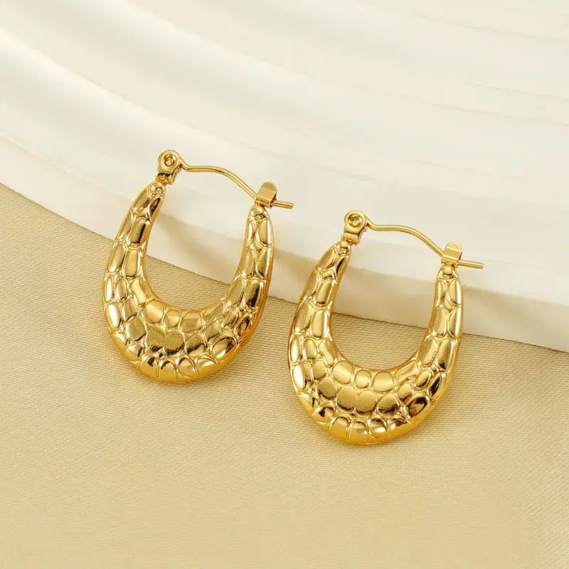 Teardrop Textured Gold Hoop Earrings – Anti-Tarnish Lightweight Jewelry