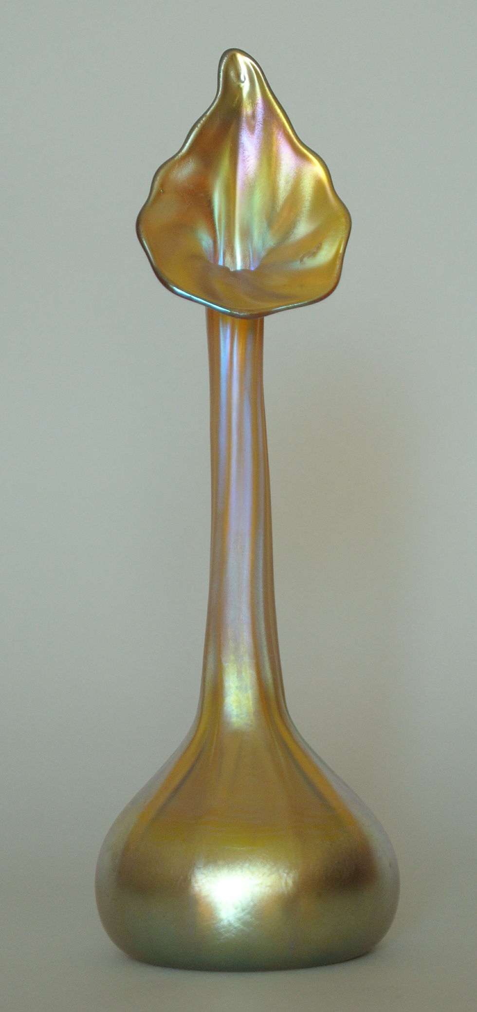 Jack-in-the-Pulpit" Gold Iridized Vase