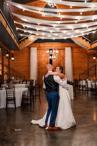 Bride and groom sharing last dance in Dalton Georgia with DJ lighting