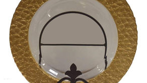 Enhance the Ambiance at Dinner Parties with Charger Plates