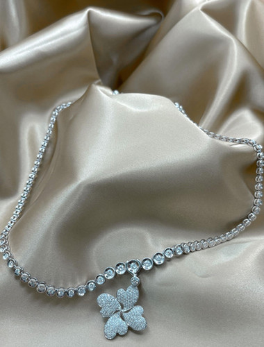 Flower Necklace | EMS Closet Intl.