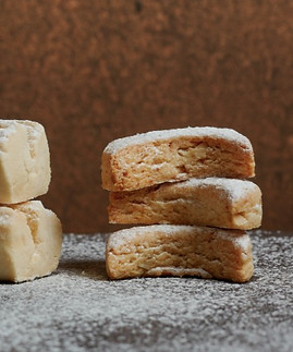 Ekran Resmi 2021-11-21 22.44_edited.jpg