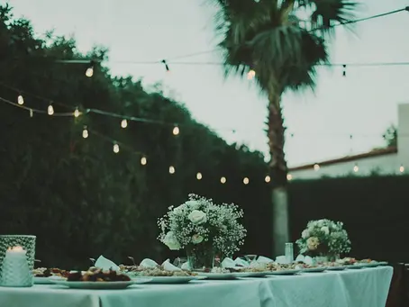 Questions to Ask a Wedding Caterer Before Signing a Contract