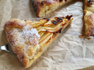 Apple and brunost galette